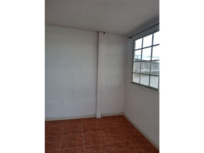 Casa de 8 alcobas en venta en Napoles, Cali, 226 m² · foto 14 de 15