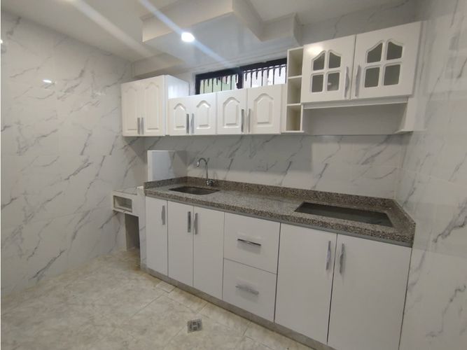 Apartamento de 3 alcobas en venta en Primero De Mayo, Cali, 51 m² · foto 1 de 18