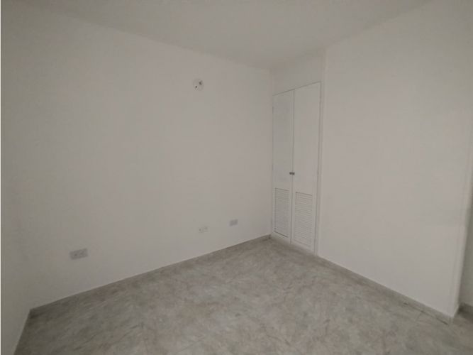 Apartamento de 3 alcobas en venta en Primero De Mayo, Cali, 51 m² · foto 8 de 18