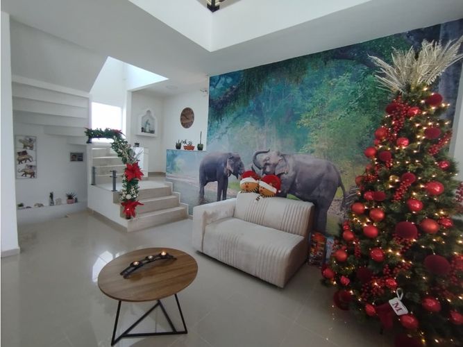 Casa de 5 alcobas en venta en Potrerito, Jamundí, 370 m² · foto 7 de 24