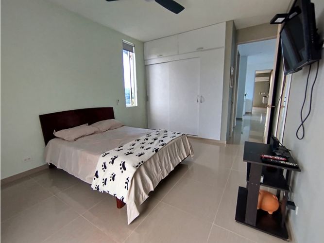 Casa de 5 alcobas en venta en Potrerito, Jamundí, 370 m² · foto 22 de 24