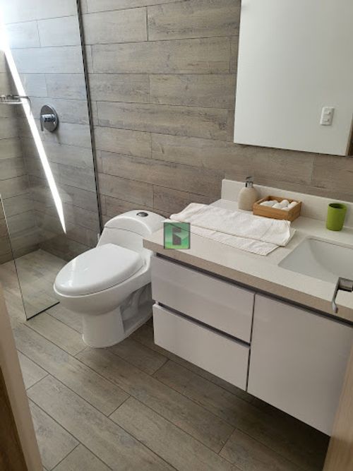 Apartamento de 2 alcobas en arriendo en Loma Del Campestre, Medellín, 71 m² · foto 17 de 21