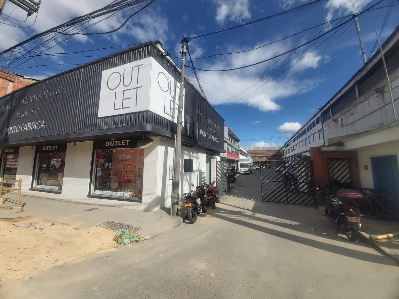 Bodega en Arriendo en Montevideo, Bogotá
