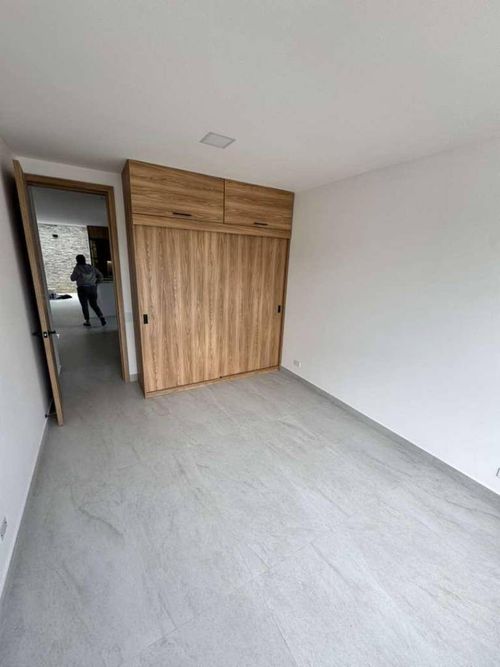 Casa de 3 alcobas en venta en Llano Grande, Rionegro, 220 m² · foto 4 de 16