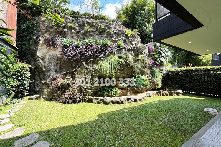 Casa de 4 alcobas en venta en El Esmeraldal, Envigado, 396 m² · foto 13 de 24