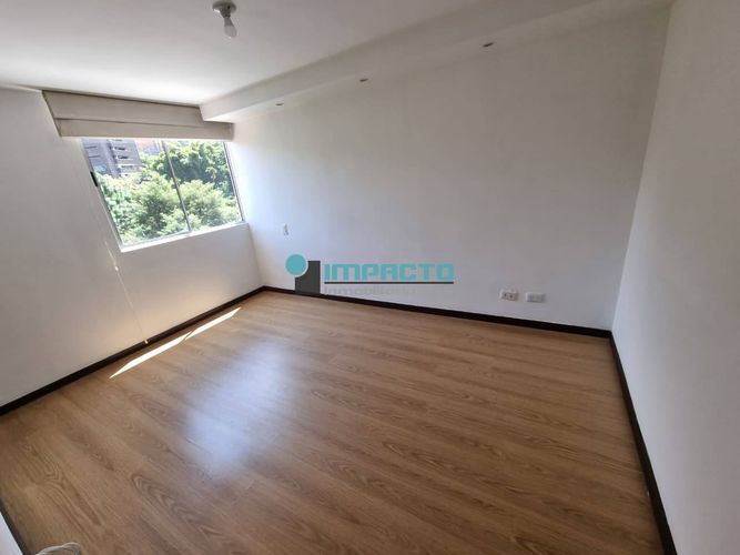Apartamento de 3 alcobas en arriendo en Loma Del Esmeraldal, Envigado, 105 m² · foto 15 de 22