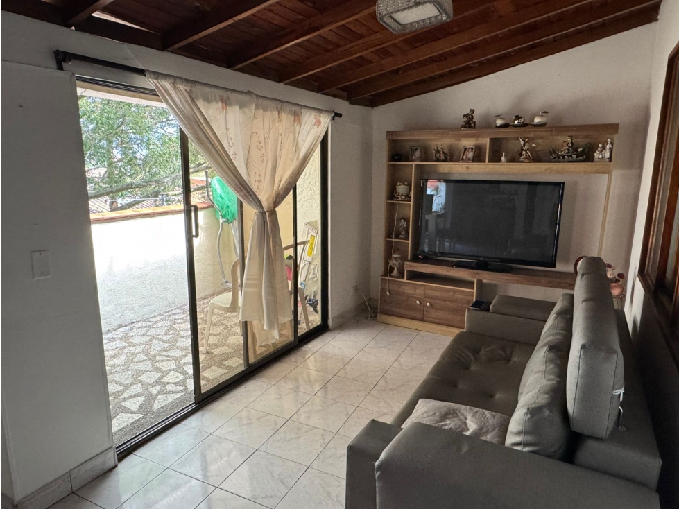 Apartment for sale in Calasanz, Medellín 5