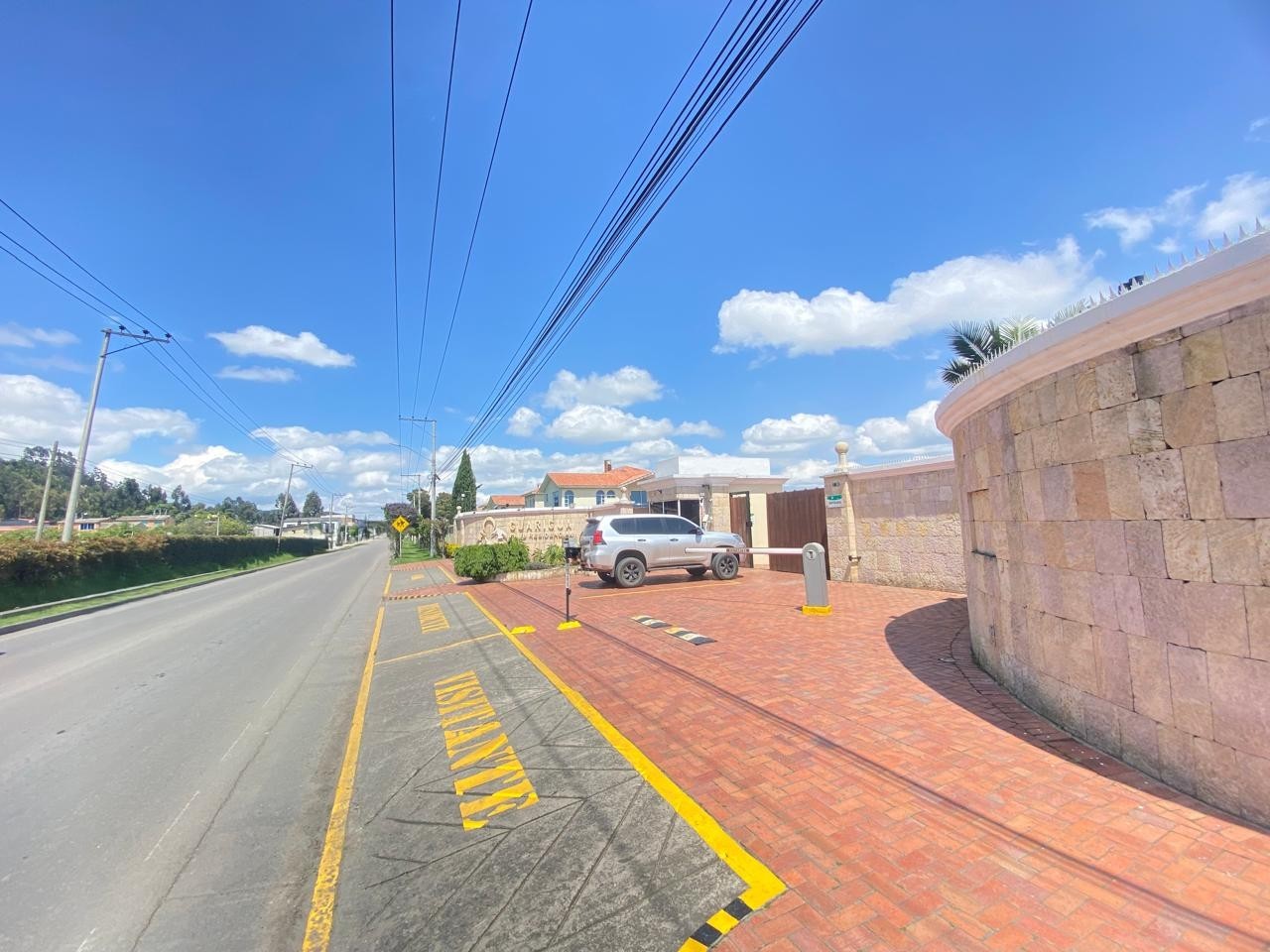 Casa en venta en Chuntame, Cajicá · foto 8 de 24