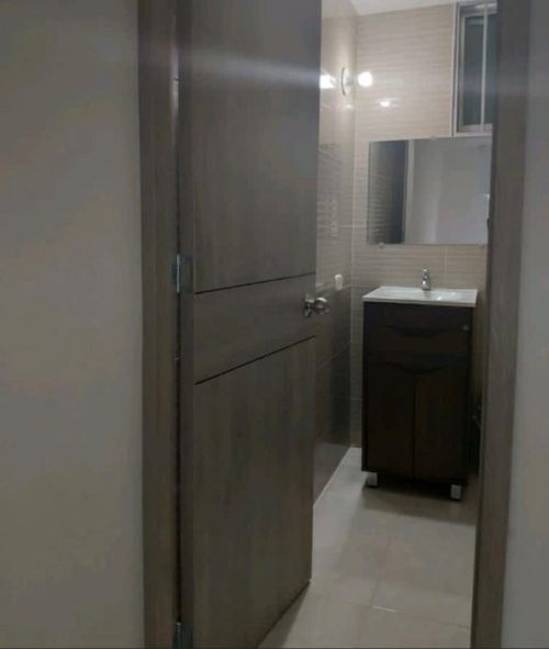 Apartamento de 2 alcobas en arriendo en Las Palmas, Ricaurte, 65 m² · foto 22 de 24