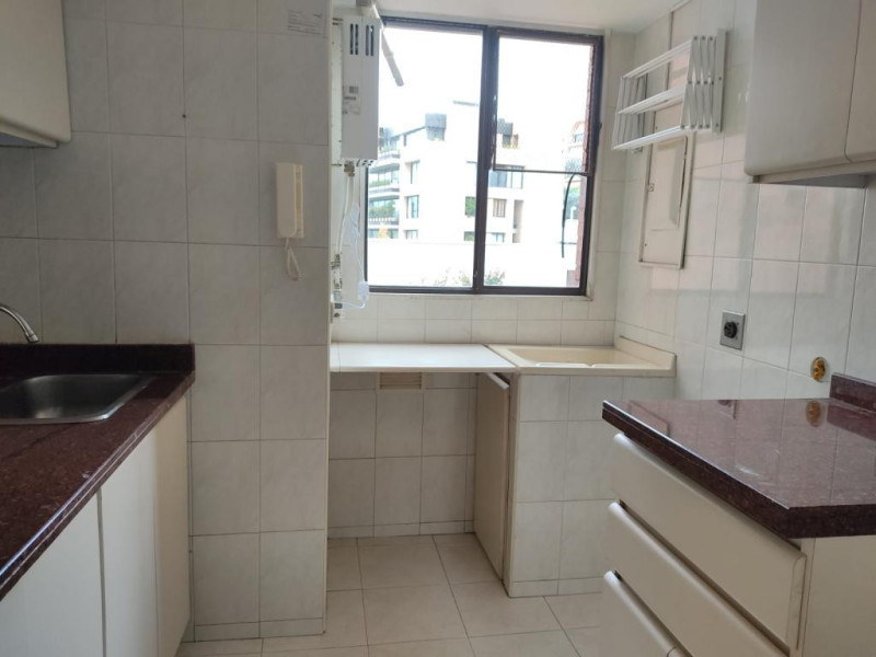 Apartamento en arriendo en Santa Barbara Alta, Bogotá · foto 5 de 11