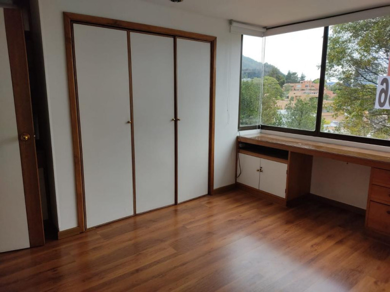 Apartamento en arriendo en Santa Barbara Alta, Bogotá · foto 6 de 11