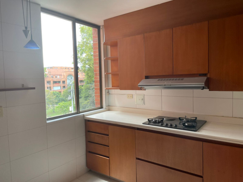 Apartamento en venta en Santa Barbara, Bogotá · foto 5 de 11