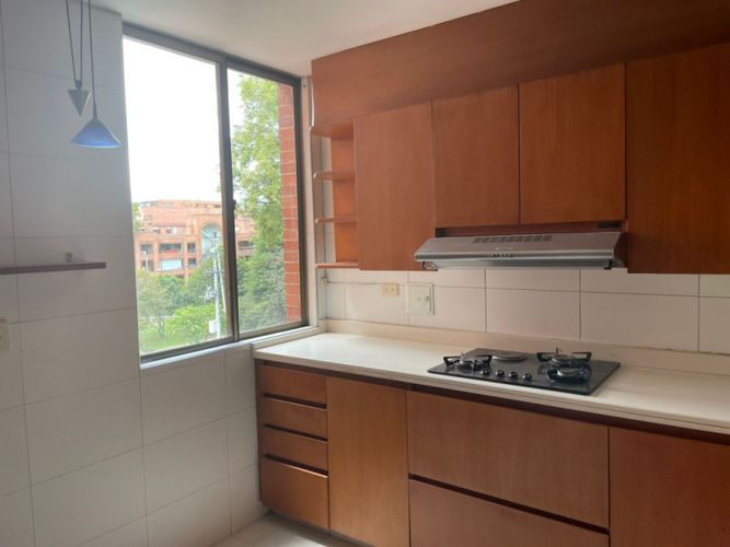 Apartamento en venta en Santa Barbara, Bogotá · foto 7 de 11