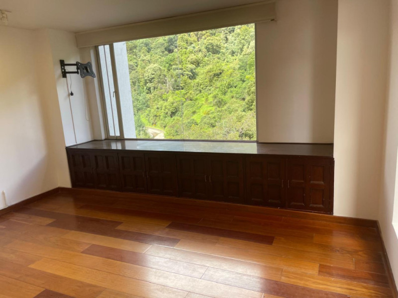 Apartamento en venta en Chicó Alto, Bogotá · foto 8 de 19