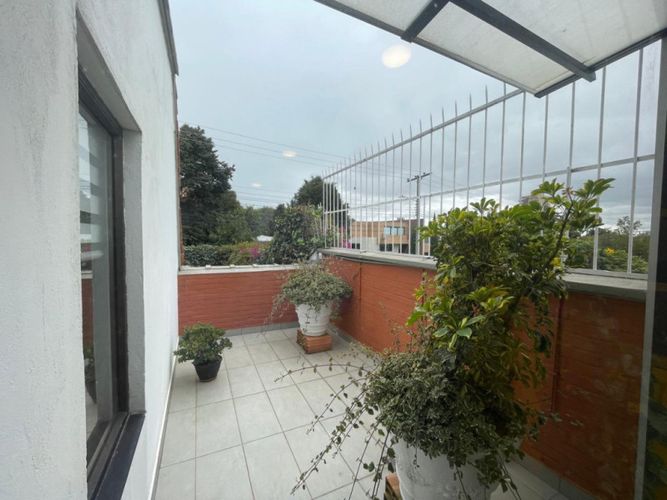 Casa de 4 alcobas en venta en Santa Ana Oriental, Bogotá, 606 m² · foto 14 de 24