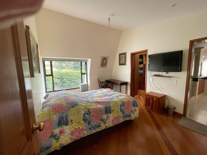Casa de 4 alcobas en venta en Santa Ana Oriental, Bogotá, 606 m² · foto 21 de 24