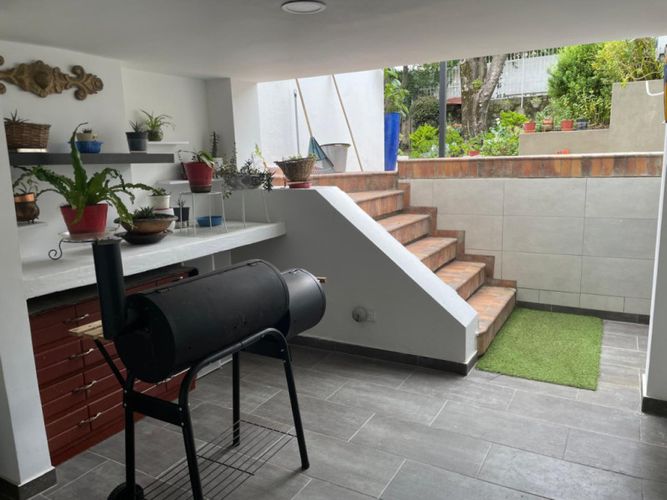 Casa de 4 alcobas en venta en Santa Ana Oriental, Bogotá, 606 m² · foto 23 de 24
