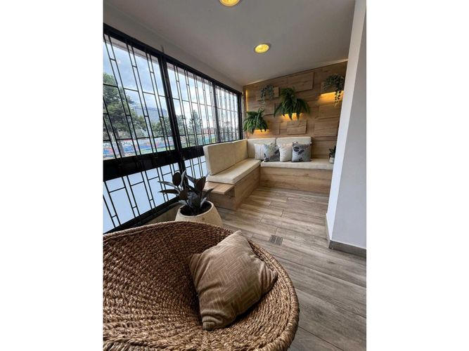 Apartamento de 3 alcobas en venta en Chicó Navarra, Bogotá, 190 m² · foto 19 de 21