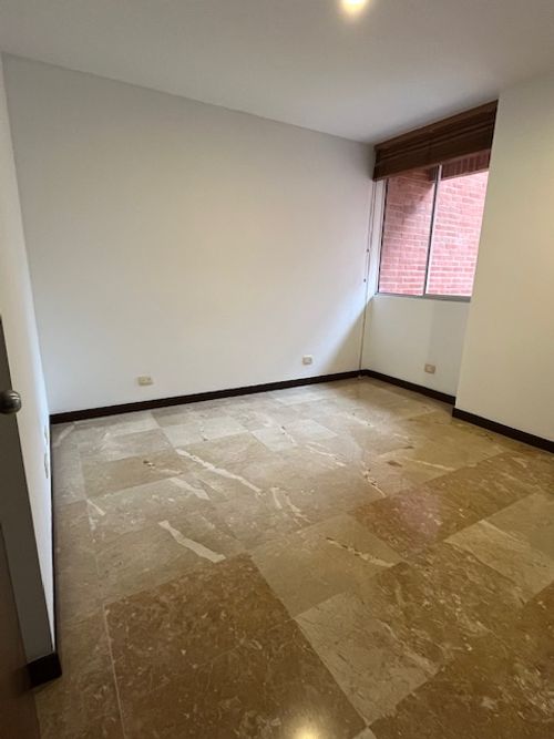 Apartamento en venta en Cristales, Cali · foto 11 de 14