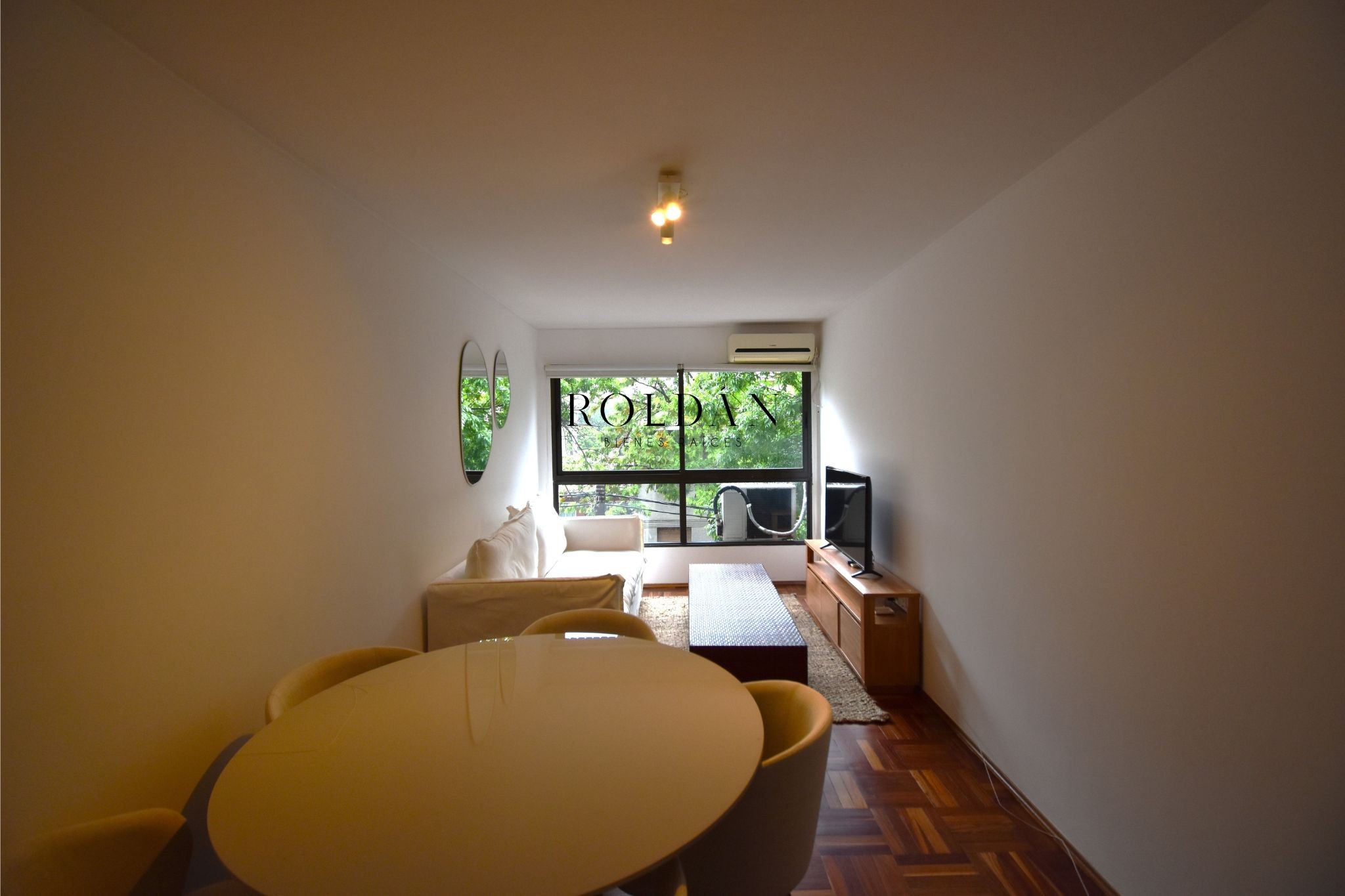 Apartamento Venta Pocitos 2 Dormitorios Excelente Estado A Metros De Avenida 26 De Marzo Portería 24hs