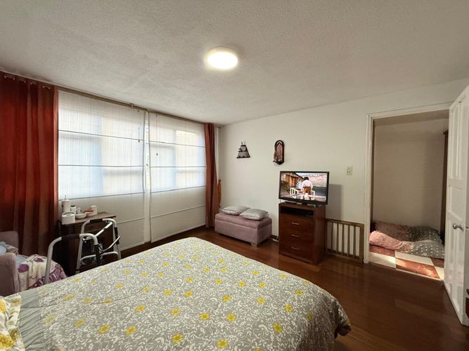 Casa en venta en Claret, Bogotá · foto 9 de 14