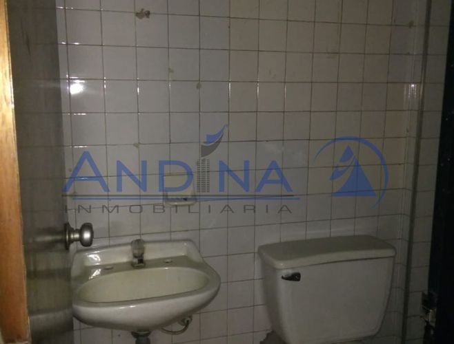 Local en venta en La Candelaria, Medellín, 180 m² · foto 11 de 12
