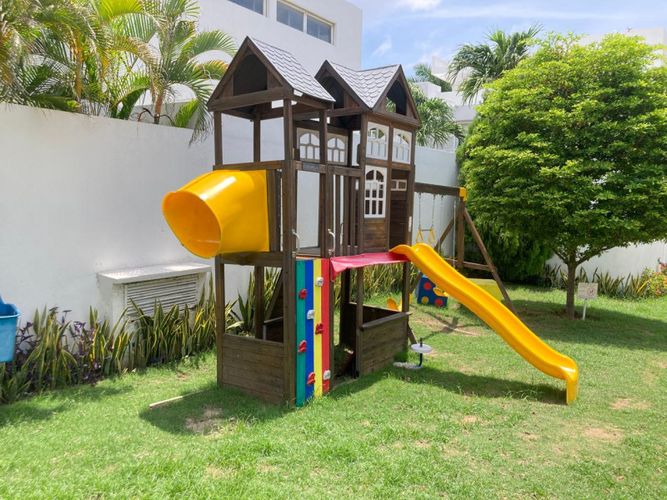 Casa de 5 alcobas en venta en Cr.La Castellana, Barranquilla, 400 m² · foto 3 de 24