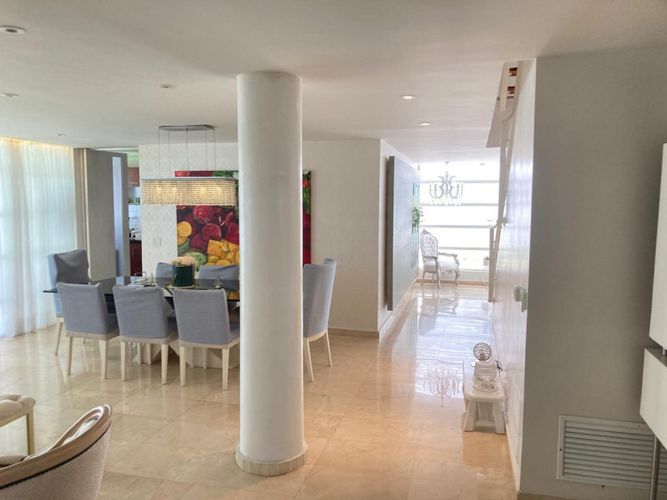 Casa de 5 alcobas en venta en Cr.La Castellana, Barranquilla, 400 m² · foto 13 de 24