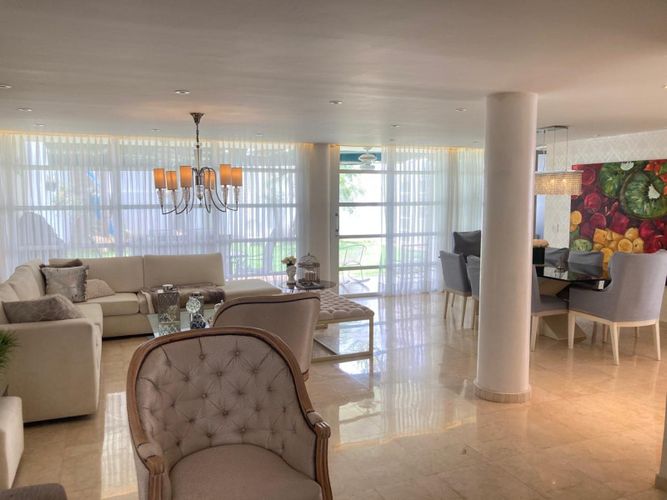 Casa de 5 alcobas en venta en Cr.La Castellana, Barranquilla, 400 m² · foto 18 de 24