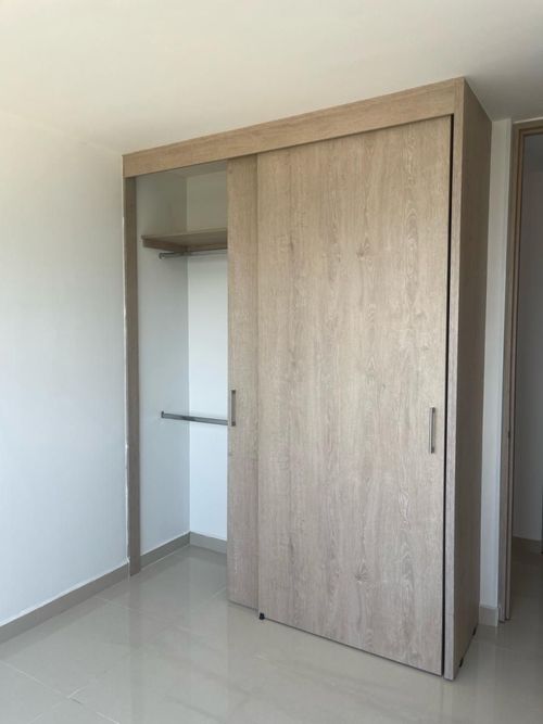 Apartamento de 3 alcobas en venta en Casco Antiguo - Floridablanca, Floridablanca, 100 m² · foto 12 de 24