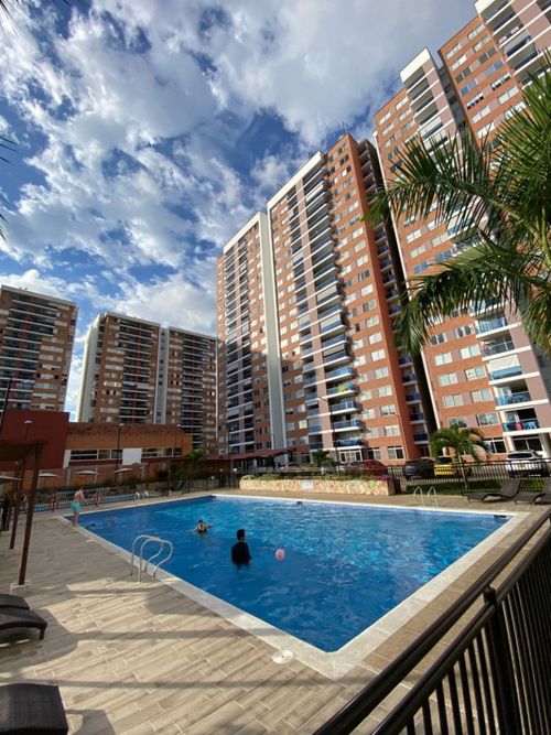 Apartamento de 3 alcobas en venta en Casco Antiguo - Floridablanca, Floridablanca, 100 m² · foto 19 de 24