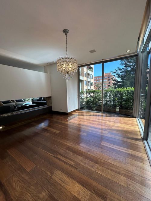 Apartamento de 3 alcobas en venta en Chicó Reservado, Bogotá, 303 m² · foto 5 de 24