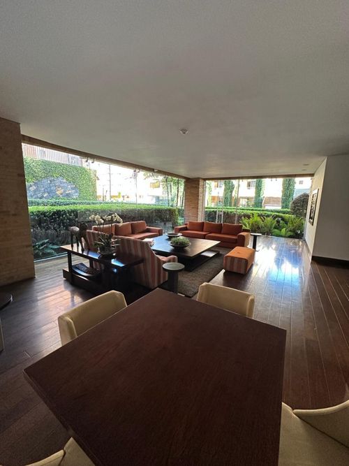 Apartamento de 3 alcobas en venta en Chicó Reservado, Bogotá, 303 m² · foto 22 de 24