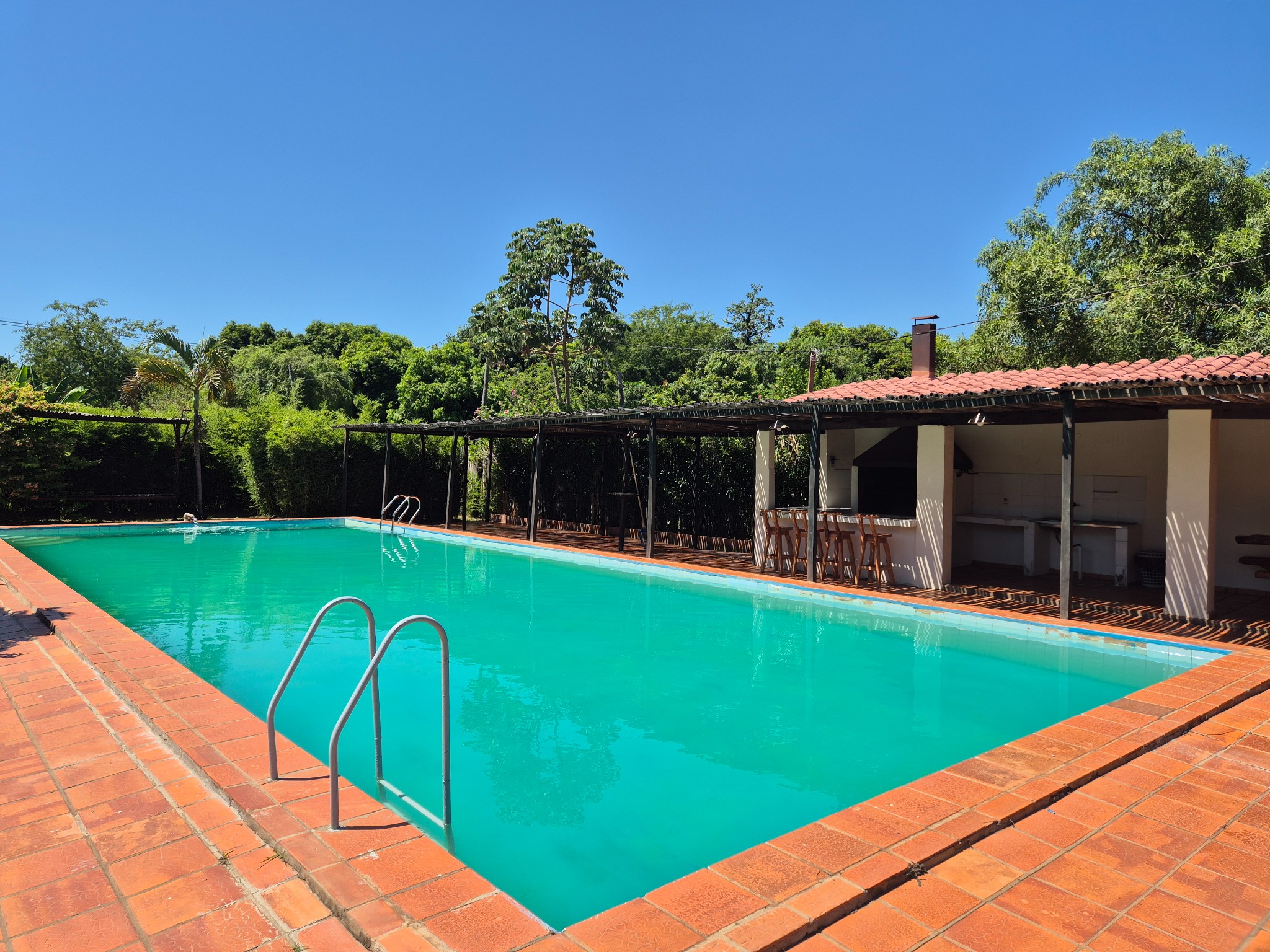 Casa Quinta en Capiatá km 23 - Terreno de 1 hectárea