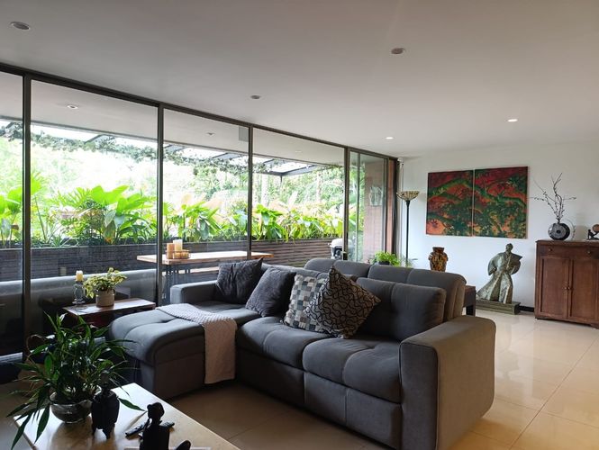 Apartamento de 2 alcobas en venta en El Poblado, Medellín, 104 m² · foto 2 de 17