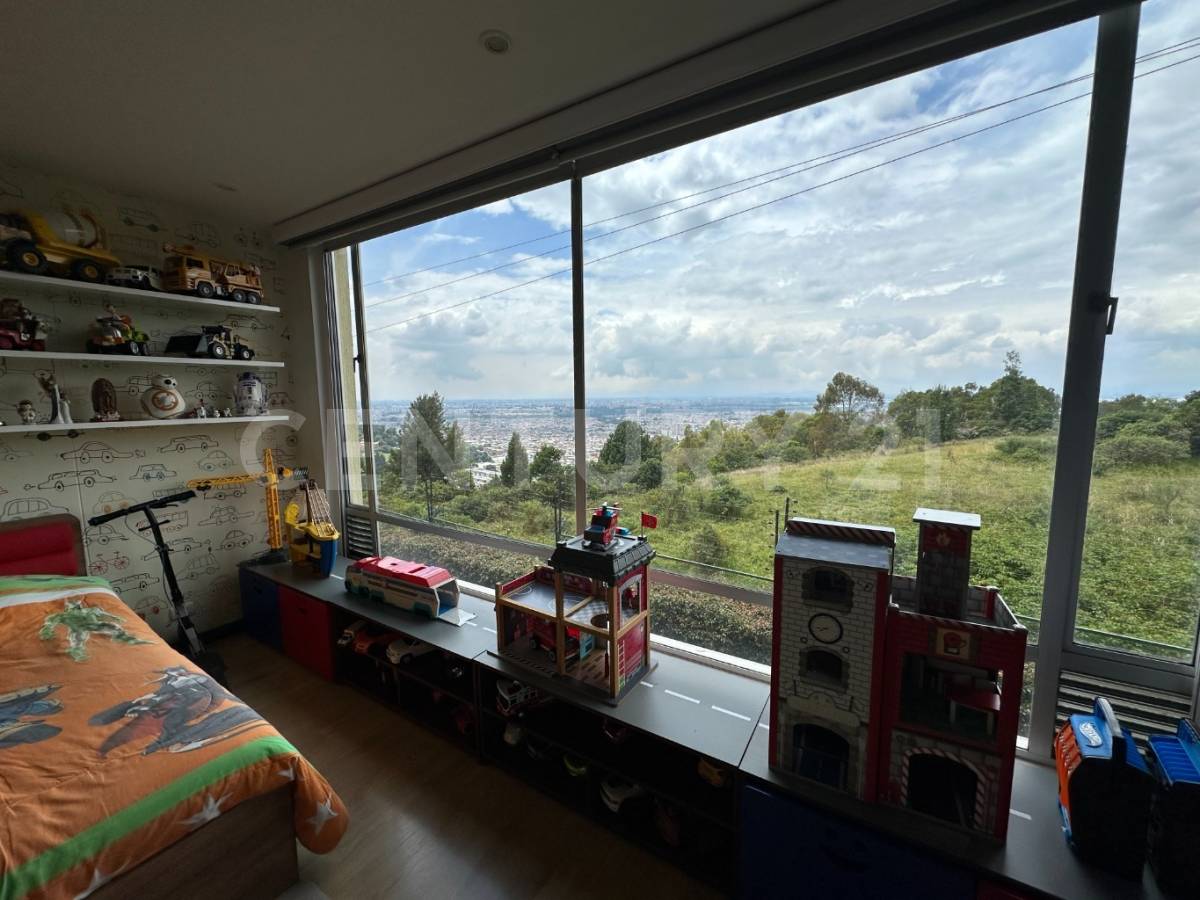 Apartamento en venta en Cerros De Suba, Bogotá · foto 18 de 22