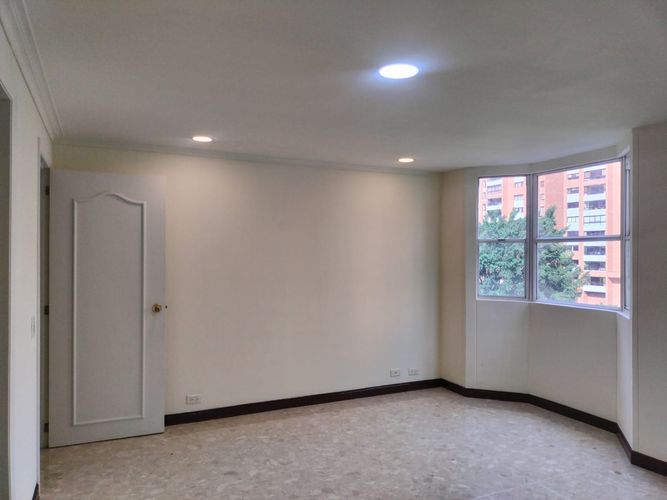 Apartamento de 3 alcobas en venta en El Poblado, Medellín, 170 m² · foto 7 de 17