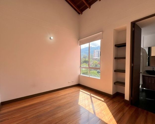 Apartamento de 3 alcobas en venta en Loma Del Chocho, Envigado, 114 m² · foto 7 de 13