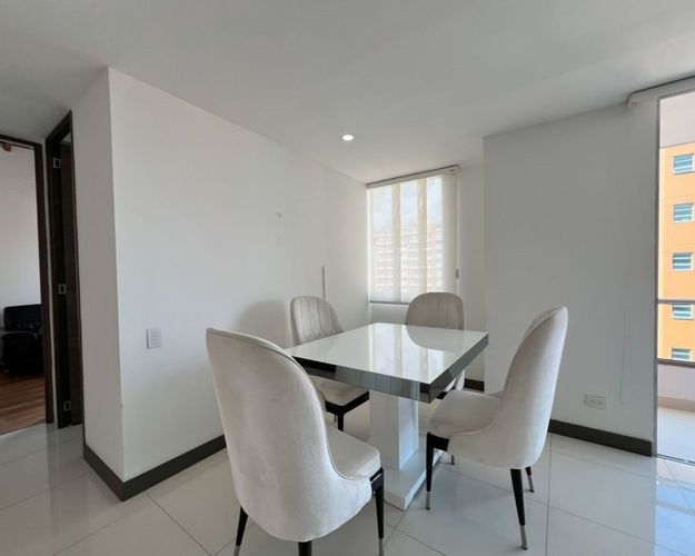 Apartamento de 3 alcobas en venta en Loma Del Chocho, Envigado, 114 m² · foto 10 de 13