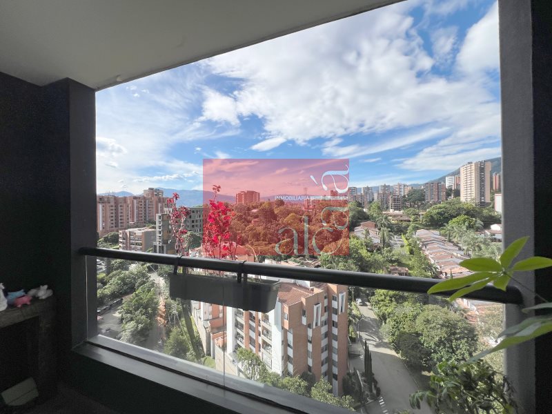 Apartamento en venta en Los Naranjos, Envigado · foto 4 de 11