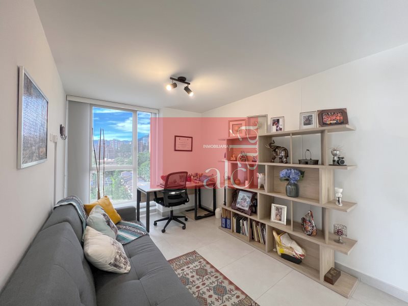 Apartamento en venta en Los Naranjos, Envigado · foto 6 de 11