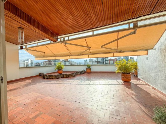 Apartamento de 3 alcobas en venta en Sotomayor, Bucaramanga, 265 m² · foto 18 de 21