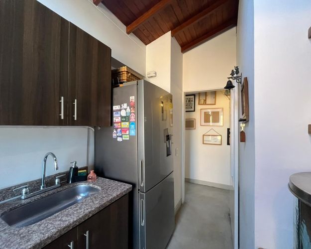 Apartamento de 3 alcobas en venta en El Poblado, Medellín, 87 m² · foto 6 de 15