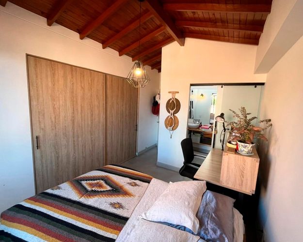 Apartamento de 3 alcobas en venta en El Poblado, Medellín, 87 m² · foto 12 de 15