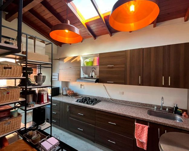 Apartamento de 3 alcobas en venta en El Poblado, Medellín, 87 m² · foto 5 de 15
