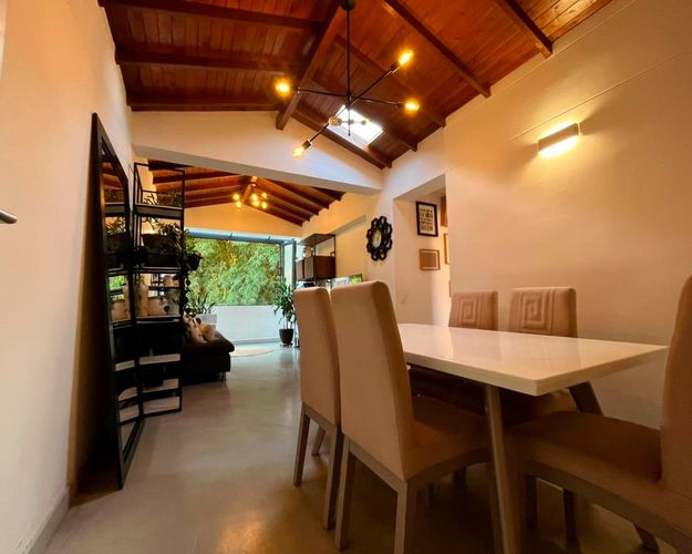Apartamento de 3 alcobas en venta en El Poblado, Medellín, 87 m² · foto 9 de 15
