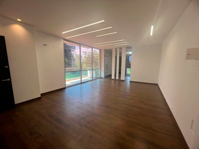 Oficina en arriendo en El Poblado, Medellín, 72 m² · foto 6 de 17