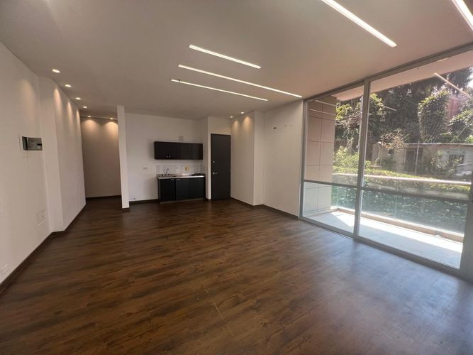Oficina en arriendo en El Poblado, Medellín, 72 m² · foto 3 de 17