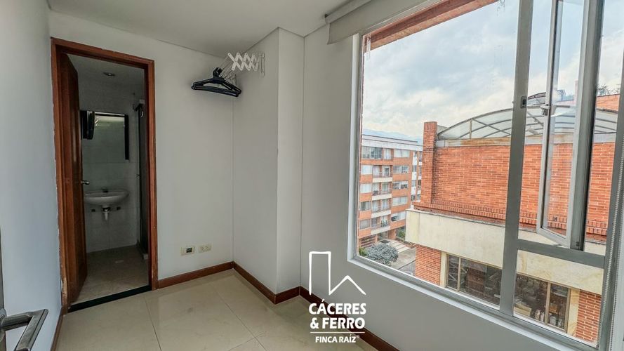 Apartamento de 3 alcobas en venta en Chicó Navarra, Bogotá, 159 m² · foto 7 de 23