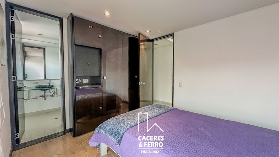 Apartamento de 3 alcobas en venta en Chicó Navarra, Bogotá, 159 m² · foto 10 de 23